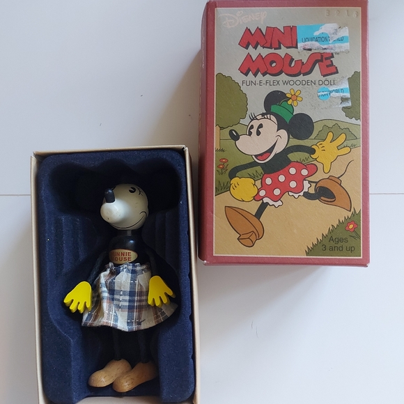 ⭐RARE⭐Vintage 1970s Wooden Minnie Mouse Doll - Picture 1 of 5
